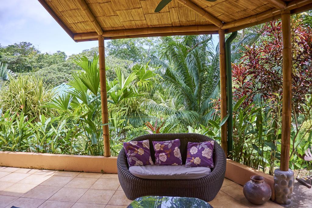 Manoas Bed & Breakfast Uvita Eksteriør bilde